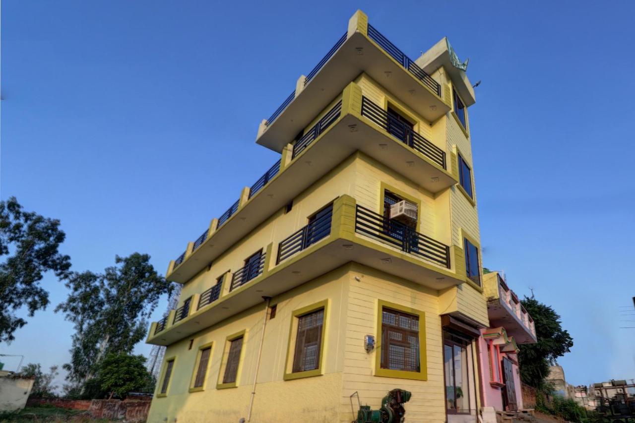 SPOT ON 75178 Hotel Arman Roorkee Buitenkant foto